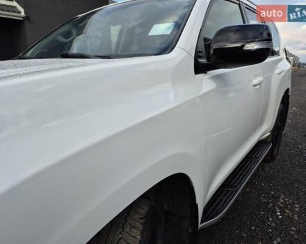 Белый Тойота Ленд Крузер Прадо, объемом двигателя 3.96 л и пробегом 71 тыс. км за 50900 $, фото 16 на Automoto.ua