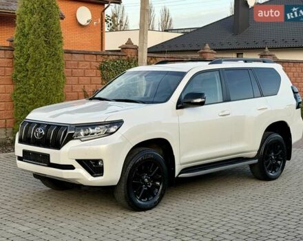 Белый Тойота Ленд Крузер Прадо, объемом двигателя 2.76 л и пробегом 37 тыс. км за 49900 $, фото 53 на Automoto.ua
