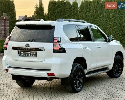 Белый Тойота Ленд Крузер Прадо, объемом двигателя 2.76 л и пробегом 37 тыс. км за 49900 $, фото 91 на Automoto.ua
