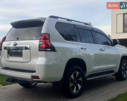 Белый Тойота Ленд Крузер Прадо, объемом двигателя 2.76 л и пробегом 28 тыс. км за 55500 $, фото 26 на Automoto.ua