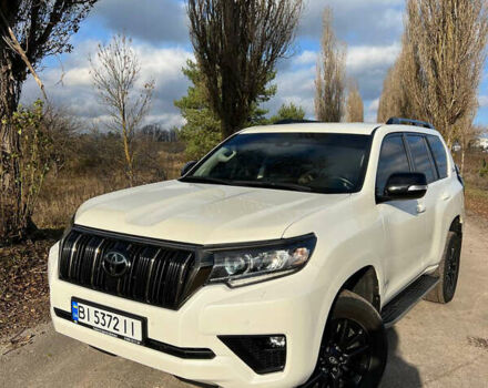 Белый Тойота Ленд Крузер Прадо, объемом двигателя 3.96 л и пробегом 134 тыс. км за 42900 $, фото 5 на Automoto.ua