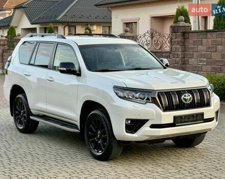Белый Тойота Ленд Крузер Прадо, объемом двигателя 2.76 л и пробегом 37 тыс. км за 49900 $, фото 59 на Automoto.ua