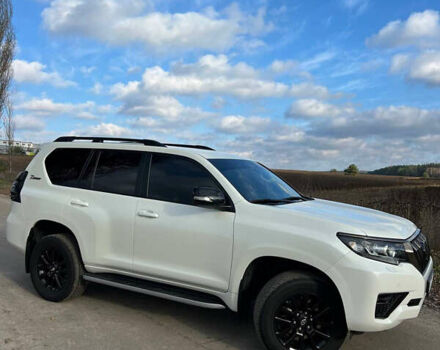 Белый Тойота Ленд Крузер Прадо, объемом двигателя 3.96 л и пробегом 134 тыс. км за 42900 $, фото 7 на Automoto.ua