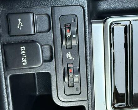 Белый Тойота Ленд Крузер Прадо, объемом двигателя 2.76 л и пробегом 37 тыс. км за 49900 $, фото 48 на Automoto.ua