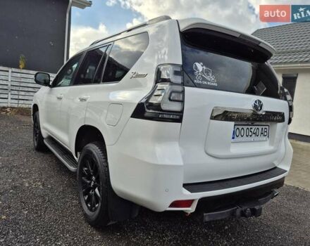 Белый Тойота Ленд Крузер Прадо, объемом двигателя 3.96 л и пробегом 71 тыс. км за 50900 $, фото 6 на Automoto.ua