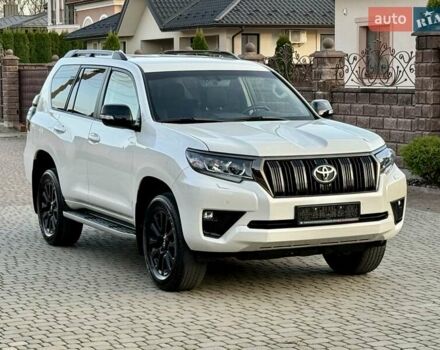 Белый Тойота Ленд Крузер Прадо, объемом двигателя 2.76 л и пробегом 37 тыс. км за 49900 $, фото 58 на Automoto.ua
