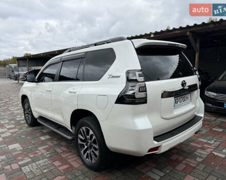 Тойота Ленд Крузер Прадо 2022 в Запорожье на Automoto.ua Белый Тойота Ленд Крузер Прадо, объемом двигателя 3.96 л и пробегом 15 тыс. км за 55000 $, фото 6 на Automoto.ua