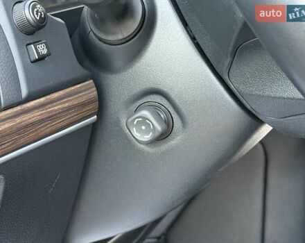 Белый Тойота Ленд Крузер Прадо, объемом двигателя 2.76 л и пробегом 37 тыс. км за 49900 $, фото 99 на Automoto.ua