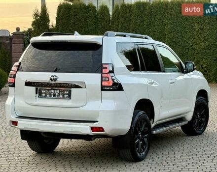 Белый Тойота Ленд Крузер Прадо, объемом двигателя 2.76 л и пробегом 37 тыс. км за 49900 $, фото 90 на Automoto.ua