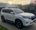 Белый Тойота Ленд Крузер Прадо, объемом двигателя 2.76 л и пробегом 28 тыс. км за 55500 $, фото 31 на Automoto.ua