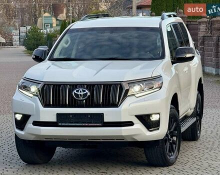Белый Тойота Ленд Крузер Прадо, объемом двигателя 2.76 л и пробегом 37 тыс. км за 49900 $, фото 89 на Automoto.ua