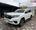 Тойота Ленд Крузер Прадо 2022 в Запорожье на Automoto.ua Белый Тойота Ленд Крузер Прадо, объемом двигателя 3.96 л и пробегом 15 тыс. км за 55000 $, фото 1 на Automoto.ua