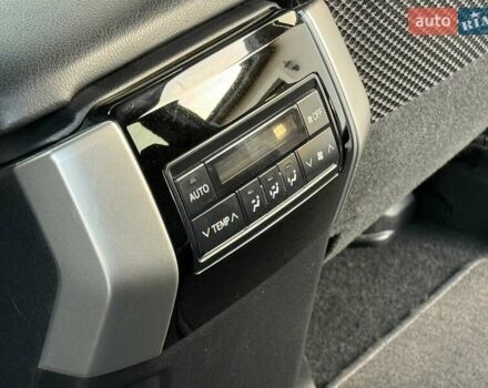 Белый Тойота Ленд Крузер Прадо, объемом двигателя 2.76 л и пробегом 37 тыс. км за 49900 $, фото 5 на Automoto.ua