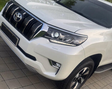 Белый Тойота Ленд Крузер Прадо, объемом двигателя 2.76 л и пробегом 28 тыс. км за 55500 $, фото 11 на Automoto.ua