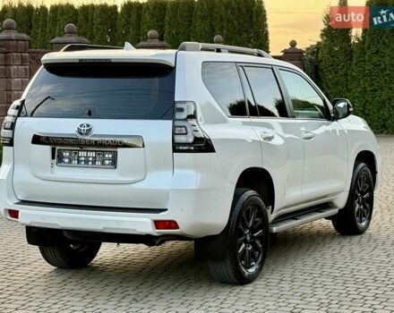 Белый Тойота Ленд Крузер Прадо, объемом двигателя 2.76 л и пробегом 37 тыс. км за 49900 $, фото 66 на Automoto.ua