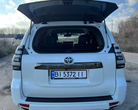 Белый Тойота Ленд Крузер Прадо, объемом двигателя 3.96 л и пробегом 134 тыс. км за 42900 $, фото 26 на Automoto.ua