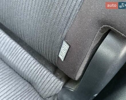 Белый Тойота Ленд Крузер Прадо, объемом двигателя 2.76 л и пробегом 37 тыс. км за 49900 $, фото 4 на Automoto.ua