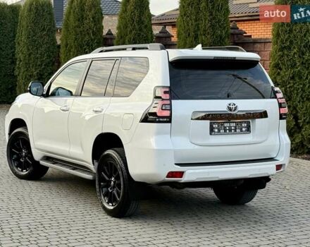 Белый Тойота Ленд Крузер Прадо, объемом двигателя 2.76 л и пробегом 37 тыс. км за 49900 $, фото 73 на Automoto.ua