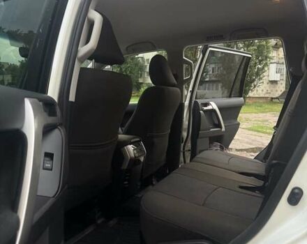 Білий Тойота Ленд Крузер Прадо, об'ємом двигуна 3.96 л та пробігом 46 тис. км за 44000 $, фото 3 на Automoto.ua