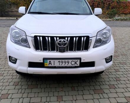 Белый Тойота Ленд Крузер Прадо, объемом двигателя 4 л и пробегом 320 тыс. км за 22000 $, фото 1 на Automoto.ua