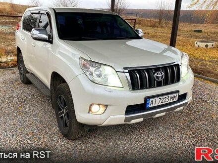 Тойота Ленд Крузер Прадо 2011 в Харькове на Automoto.ua Белый Тойота Ленд Крузер Прадо, объемом двигателя 2.7 л и пробегом 216 тыс. км за 20500 $, фото 1 на Automoto.ua