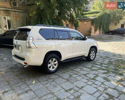 Белый Тойота Ленд Крузер Прадо, объемом двигателя 2.98 л и пробегом 256 тыс. км за 21999 $, фото 1 на Automoto.ua