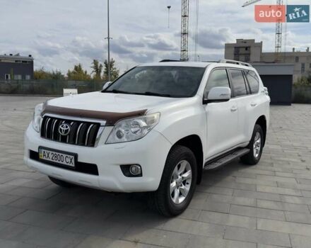 Белый Тойота Ленд Крузер Прадо, объемом двигателя 2.98 л и пробегом 208 тыс. км за 25999 $, фото 1 на Automoto.ua