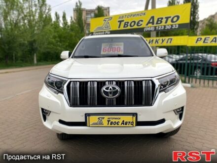 Тойота Ленд Крузер Прадо 2014 у Кривому Розі на Automoto.ua Білий Тойота Ленд Крузер Прадо, об'ємом двигуна 3 л та пробігом 224 тис. км за 27500 $, фото 1 на Automoto.ua