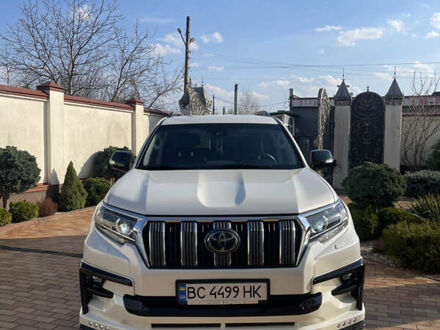 Тойота Ленд Крузер Прадо 2018 в Львове на Automoto.ua Белый Тойота Ленд Крузер Прадо, объемом двигателя 2.76 л и пробегом 51 тыс. км за 49500 $, фото 1 на Automoto.ua