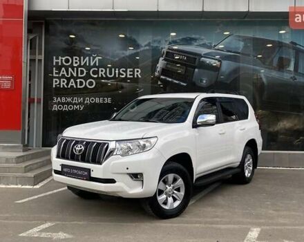 Тойота Ленд Крузер Прадо 2018 в Одессе на Automoto.ua Белый Тойота Ленд Крузер Прадо, объемом двигателя 2.69 л и пробегом 153 тыс. км за 29817 $, фото 1 на Automoto.ua