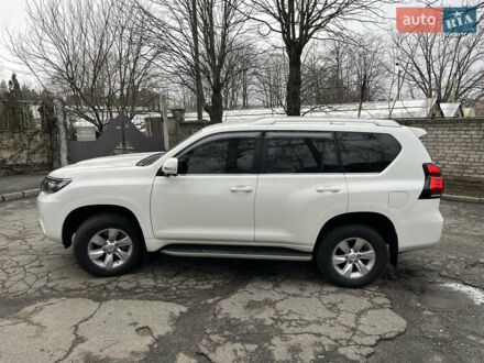 Тойота Ленд Крузер Прадо 2019 в Днепре (Днепропетровске) на Automoto.ua Белый Тойота Ленд Крузер Прадо, объемом двигателя 3.96 л и пробегом 79 тыс. км за 40500 $, фото 1 на Automoto.ua