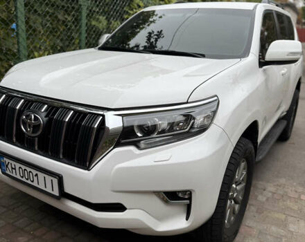 Белый Тойота Ленд Крузер Прадо, объемом двигателя 3.96 л и пробегом 140 тыс. км за 37500 $, фото 1 на Automoto.ua