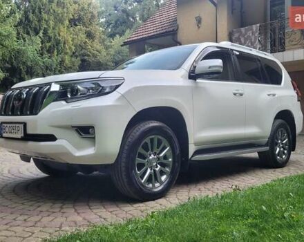 Білий Тойота Ленд Крузер Прадо, об'ємом двигуна 2.75 л та пробігом 84 тис. км за 53000 $, фото 1 на Automoto.ua