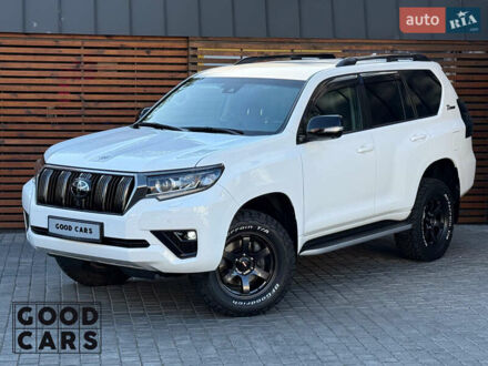 Белый Тойота Ленд Крузер Прадо, объемом двигателя 3.96 л и пробегом 65 тыс. км за 51000 $, фото 1 на Automoto.ua
