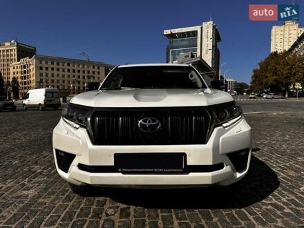 Тойота Ленд Крузер Прадо 2021 в Харькове на Automoto.ua Белый Тойота Ленд Крузер Прадо, объемом двигателя 2.76 л и пробегом 70 тыс. км за 48500 $, фото 1 на Automoto.ua