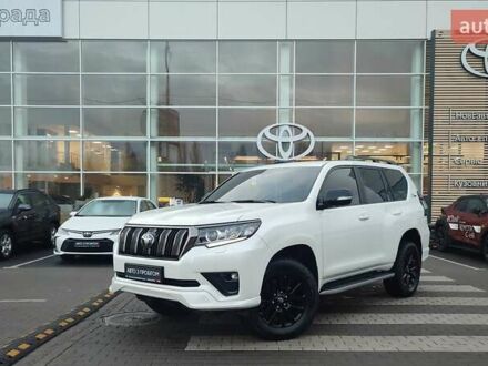 Белый Тойота Ленд Крузер Прадо, объемом двигателя 3.96 л и пробегом 39 тыс. км за 61819 $, фото 1 на Automoto.ua