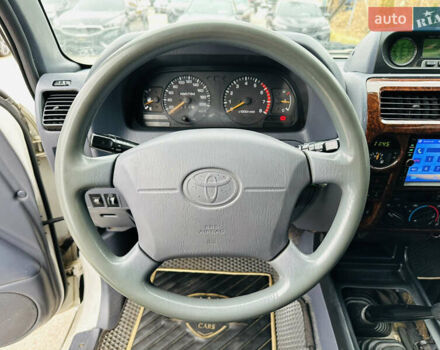 Бежевый Тойота Ленд Крузер Прадо, объемом двигателя 3.4 л и пробегом 182 тыс. км за 9500 $, фото 25 на Automoto.ua