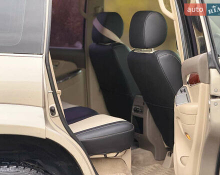 Бежевый Тойота Ленд Крузер Прадо, объемом двигателя 4 л и пробегом 265 тыс. км за 10750 $, фото 11 на Automoto.ua