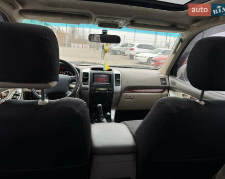 Бежевий Тойота Ленд Крузер Прадо, об'ємом двигуна 3 л та пробігом 201 тис. км за 18500 $, фото 21 на Automoto.ua