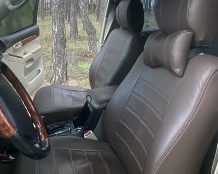 Бежевый Тойота Ленд Крузер Прадо, объемом двигателя 2.7 л и пробегом 370 тыс. км за 9500 $, фото 7 на Automoto.ua