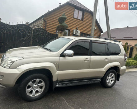 Бежевий Тойота Ленд Крузер Прадо, об'ємом двигуна 4 л та пробігом 322 тис. км за 11700 $, фото 3 на Automoto.ua
