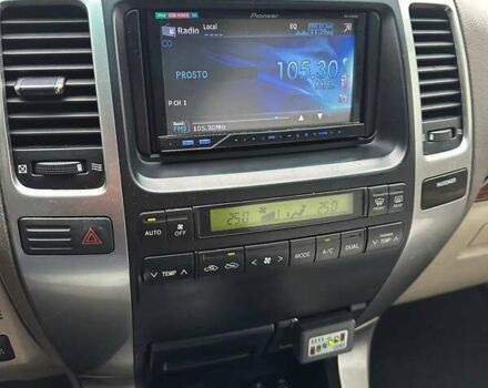 Бежевий Тойота Ленд Крузер Прадо, об'ємом двигуна 3.96 л та пробігом 166 тис. км за 21999 $, фото 48 на Automoto.ua