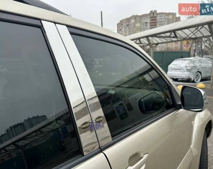 Бежевий Тойота Ленд Крузер Прадо, об'ємом двигуна 3.96 л та пробігом 166 тис. км за 21999 $, фото 20 на Automoto.ua