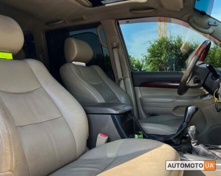 Бежевий Тойота Ленд Крузер Прадо, об'ємом двигуна 4 л та пробігом 270 тис. км за 16600 $, фото 8 на Automoto.ua