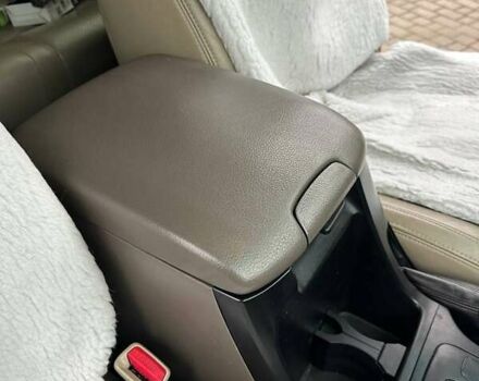 Бежевий Тойота Ленд Крузер Прадо, об'ємом двигуна 3.96 л та пробігом 166 тис. км за 21999 $, фото 42 на Automoto.ua