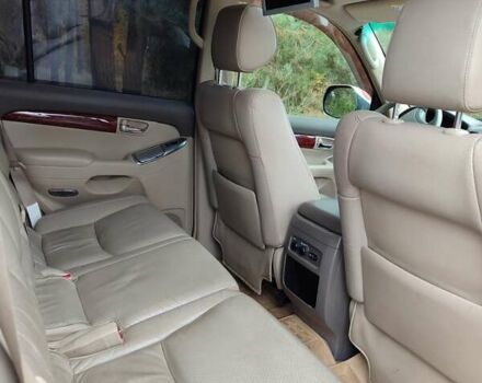 Бежевый Тойота Ленд Крузер Прадо, объемом двигателя 4 л и пробегом 203 тыс. км за 15000 $, фото 9 на Automoto.ua