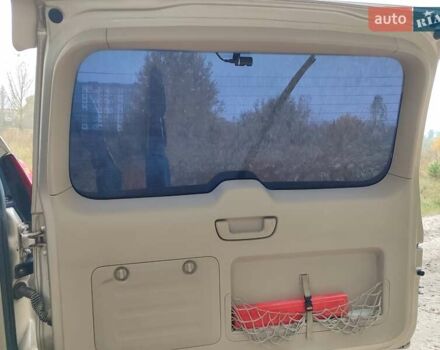 Бежевый Тойота Ленд Крузер Прадо, объемом двигателя 4 л и пробегом 203 тыс. км за 15000 $, фото 7 на Automoto.ua