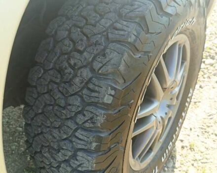 Бежевый Тойота Ленд Крузер Прадо, объемом двигателя 4 л и пробегом 216 тыс. км за 17000 $, фото 13 на Automoto.ua