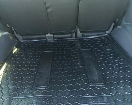 Бежевый Тойота Ленд Крузер Прадо, объемом двигателя 4 л и пробегом 216 тыс. км за 17000 $, фото 4 на Automoto.ua