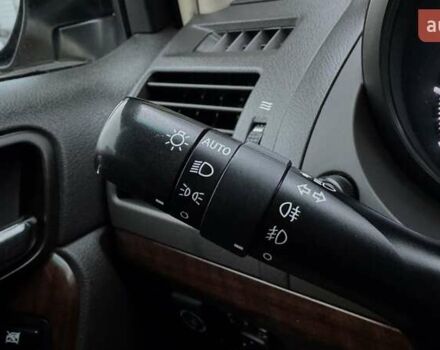 Бежевый Тойота Ленд Крузер Прадо, объемом двигателя 4 л и пробегом 122 тыс. км за 23494 $, фото 24 на Automoto.ua